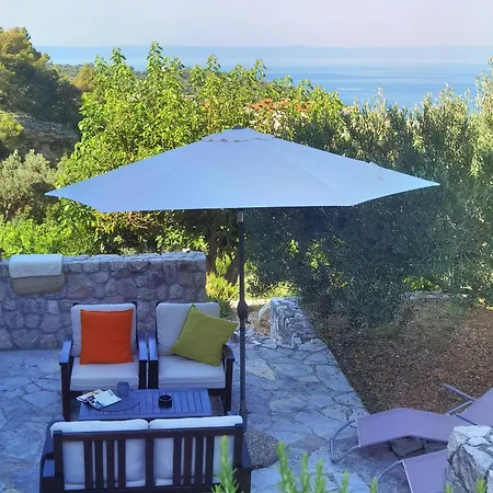 The Art Of Mediterranean Living Makarska