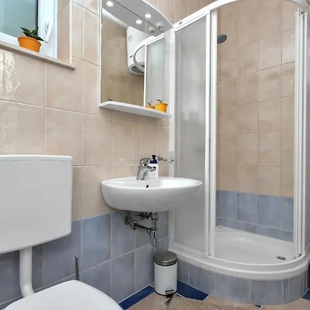 The Art Of Mediterranean Living Makarska